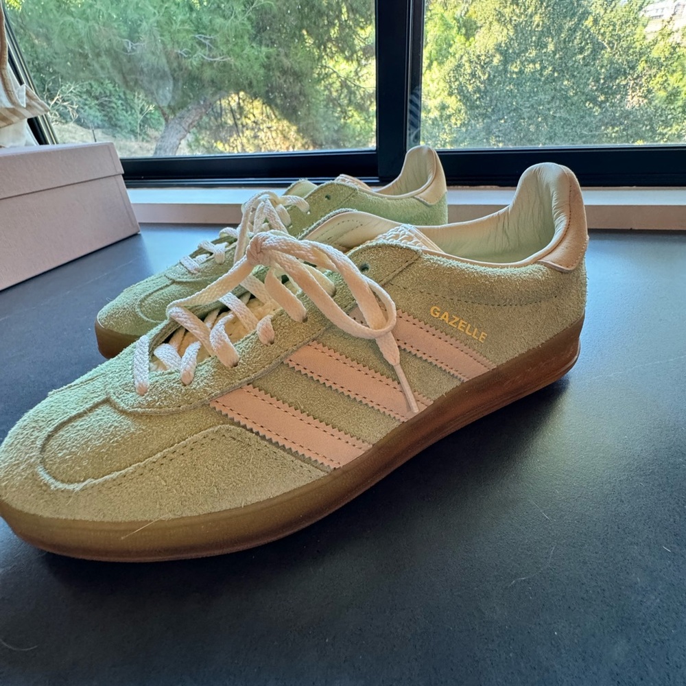 Adidas Gazelle Indoor "Semi Green Spark" sneakers, size Women’a 11